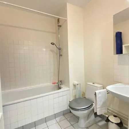 Apartamento With Balcony For 4 *